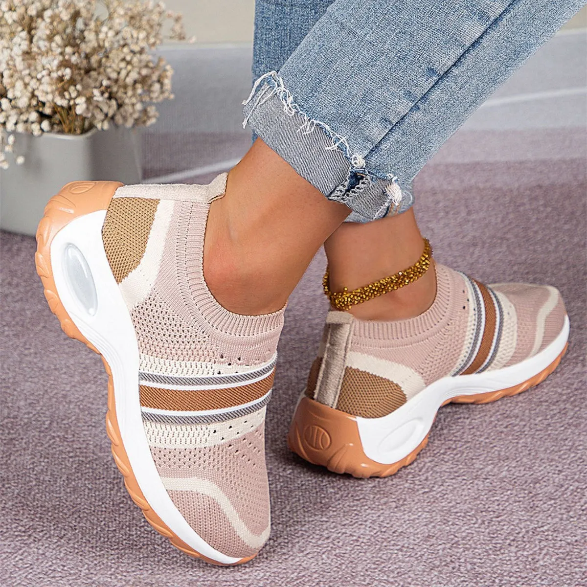 Allie Breathable Round Toe Sneakers