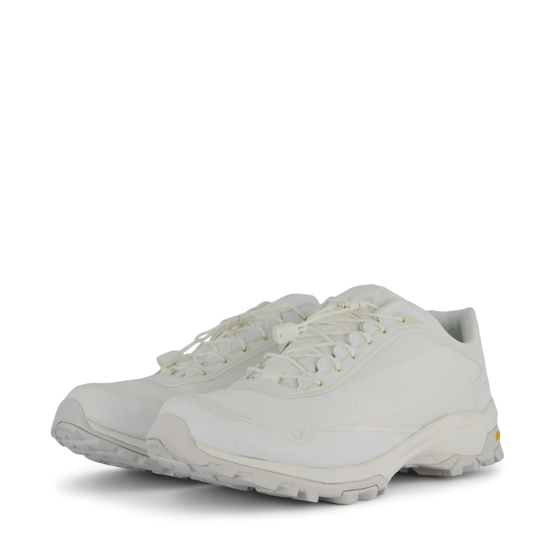 Arktisk Laced Up Runner V02 White