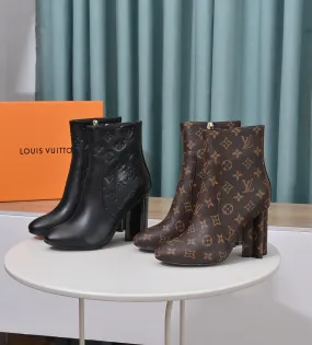 SE1455 LV Silhouette Ankle Boot / Size5-11