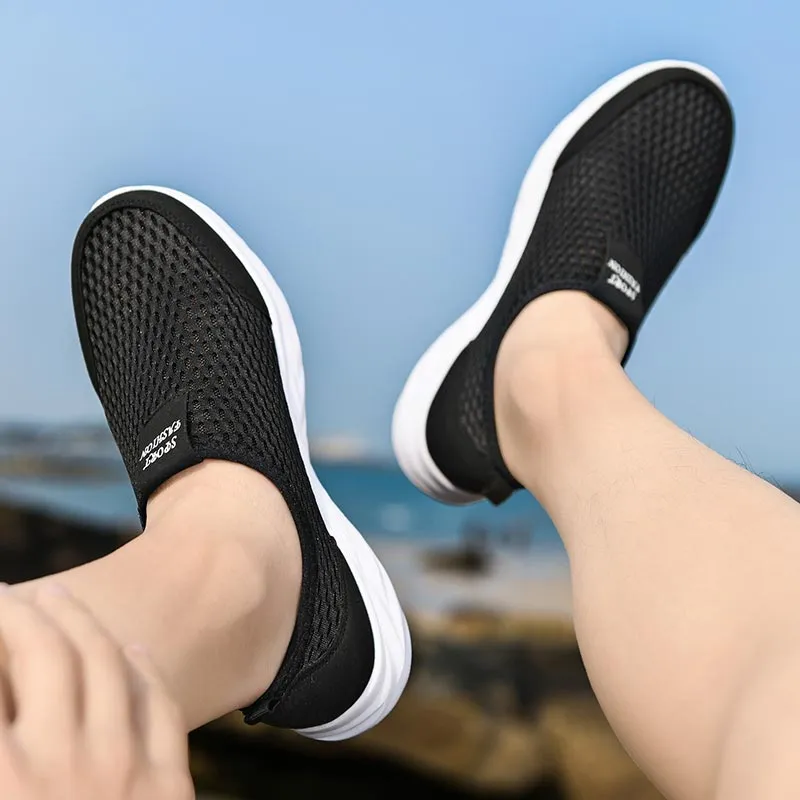 Slip-ons lightweight man sneakers